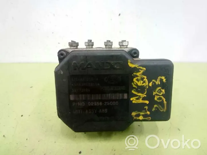 Hyundai Accent ABS-pumppu 5891025402