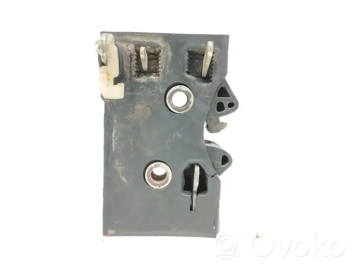 Audi 200 Front door lock 443837016R