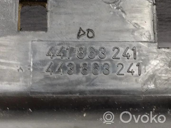 Audi 200 Tunel środkowy 441863241