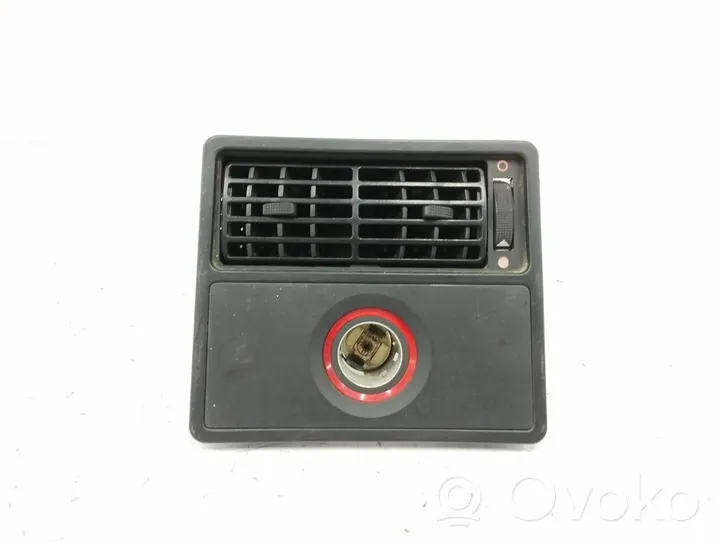 Audi 200 Griglia di ventilazione centrale cruscotto 441819203