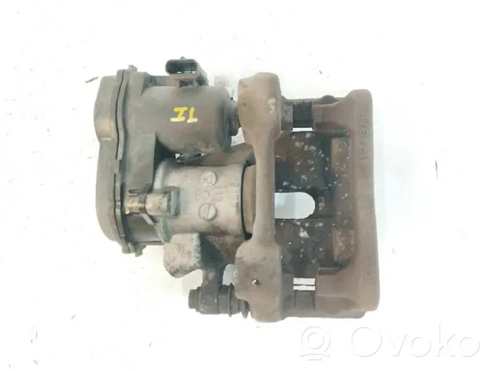 Infiniti QX30 Rear brake caliper 440015DA0A