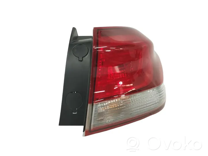 Hyundai i30 Lampa tylna 92402G30