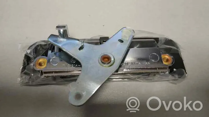 Toyota Hilux (AN10, AN20, AN30) Uždarymo rankena (galinio dangčio) 