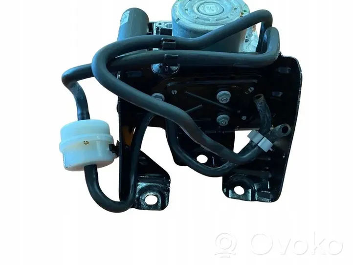 Mercedes-Benz EQS V297 Supporto del compressore ad aria dello pneumatico A2973206601