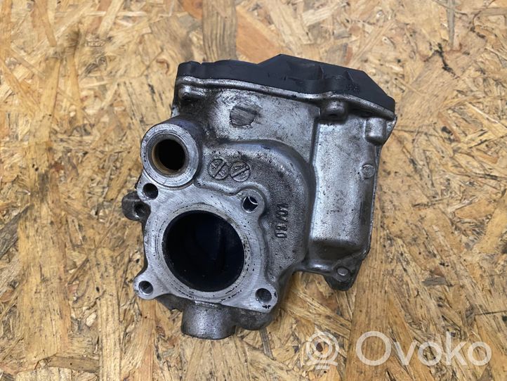 Mercedes-Benz C W204 Valvola EGR A2C53418576