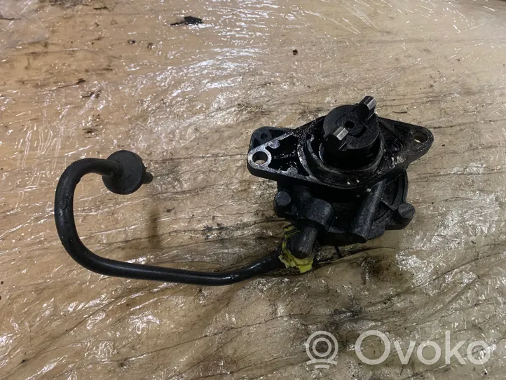 Opel Corsa D Vacuum pump 73501167