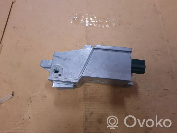 Ford Mondeo MK IV Blocchetto del volante 7G913F880