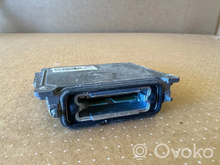 Volkswagen PASSAT B6 Luktura bloks / (ksenona bloks) 4L0907391