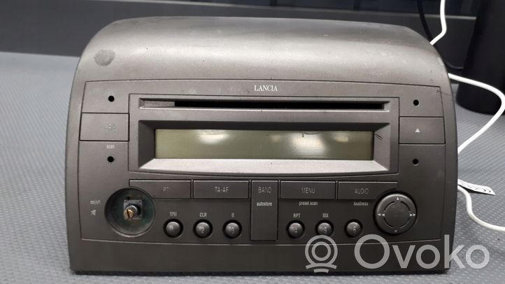 Lancia Ypsilon Radio/CD/DVD/GPS-pääyksikkö 7643388316