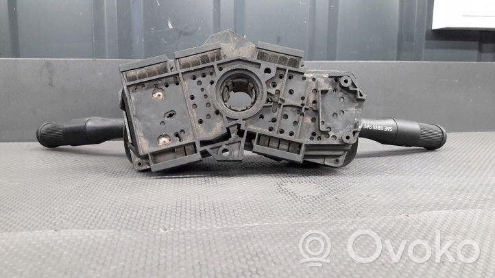 Alfa Romeo 164 Leva/interruttore dell’indicatore di direzione e tergicristallo 60575507