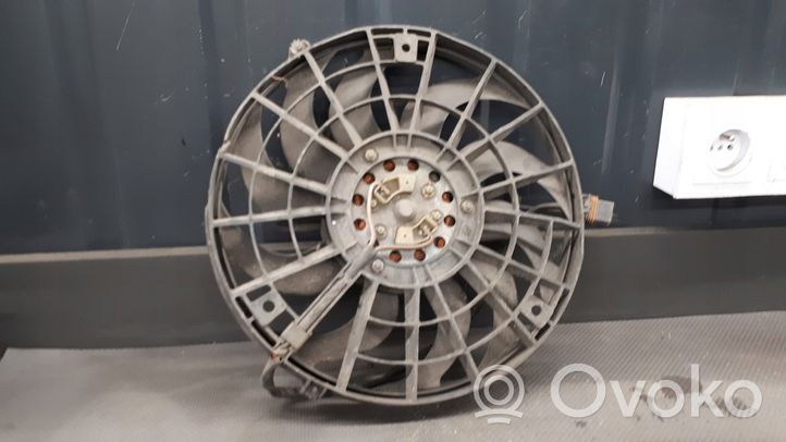 Opel Astra F Ventilateur de refroidissement de radiateur électrique 3135105899