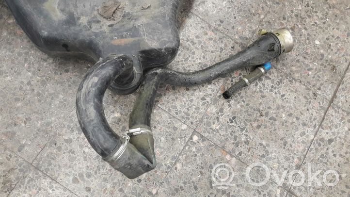 BMW 3 E46 Réservoir de carburant 1184892