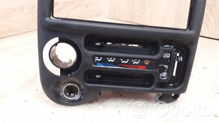 Hyundai Atos Prime Panel klimatyzacji 9725002000