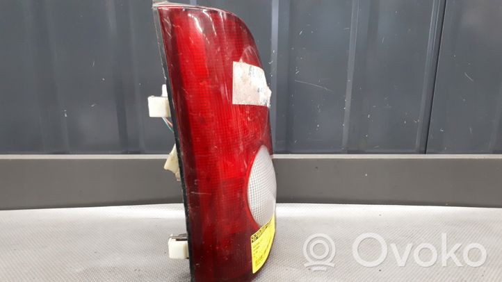 Toyota Hiace (H100) Lampa tylna 92401434