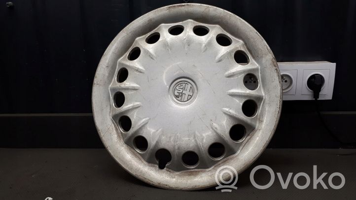 Alfa Romeo 164 Originalus R 15 rato gaubtas (-ai) 60654940