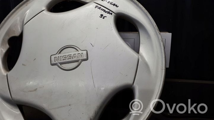 Nissan Primera R 15 riteņa dekoratīvais disks (-i) 40315