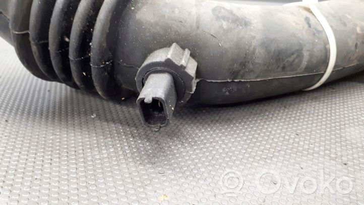 Opel Sintra Air intake hose/pipe 25147337