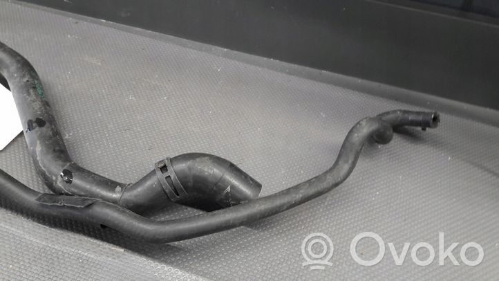Volkswagen Golf V Przewód / Wąż chłodnicy 1K0122157B