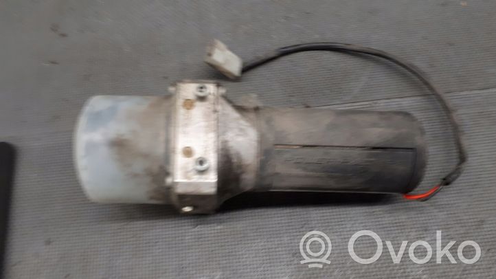 Volkswagen Golf III Pompe hydraulique de toit convertible 1E0871791A