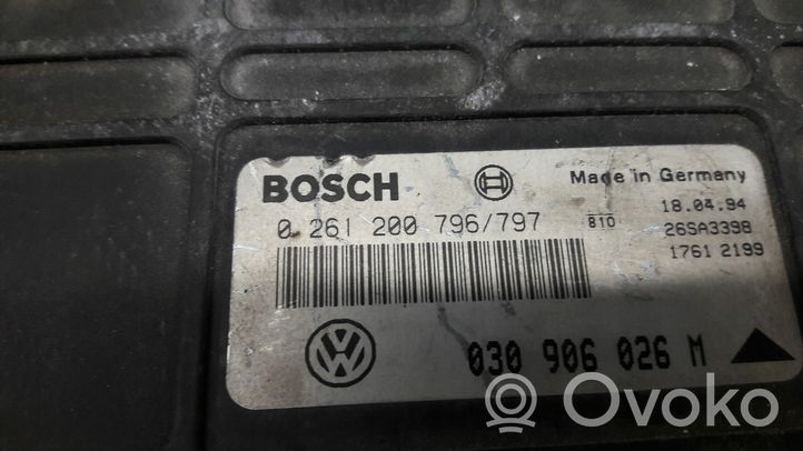 Volkswagen Polo III 6N 6N2 6NF Sterownik / Moduł ECU 0261200796