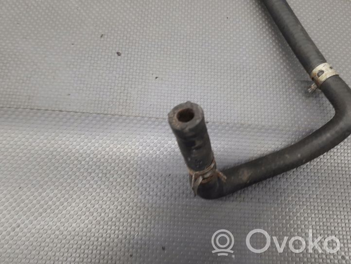 Opel Meriva A Tubo flessibile del liquido di raffreddamento del motore 55555684