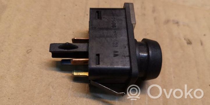 Ford Scorpio Przycisk / Przełącznik ogrzewania szyby przedniej / czołowej 95GG18C621AA