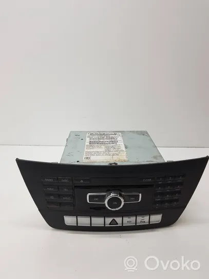 Mercedes-Benz C AMG W204 Unité principale radio / CD / DVD / GPS A2049005908