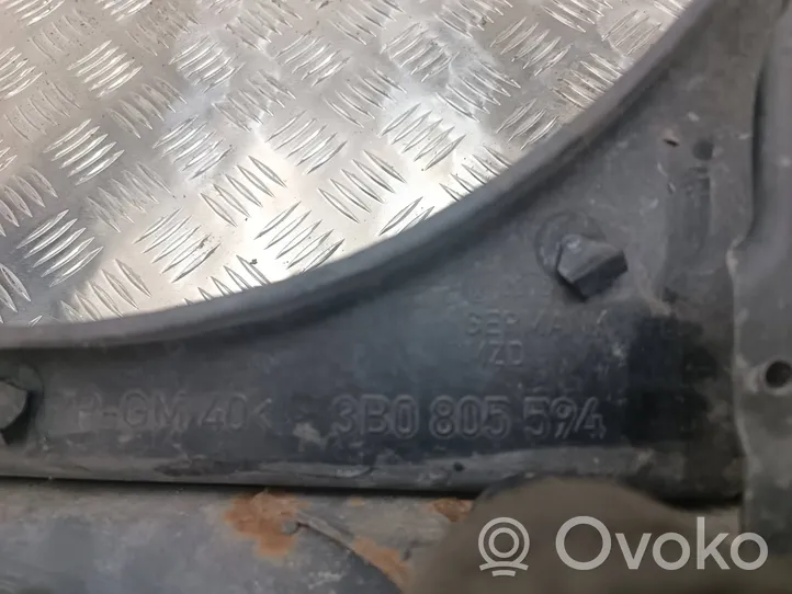 Volkswagen PASSAT B5 Jäähdyttimen kehyksen suojapaneeli 3B0805594