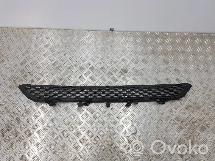 Jaguar F-Pace Grille inférieure de pare-chocs avant HK8317H750A