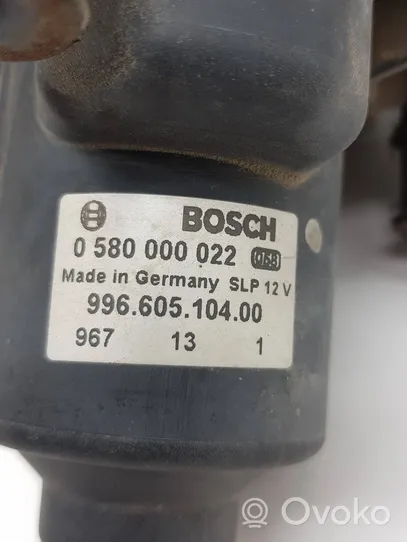 Porsche Boxster 986 Pompa dell’aria secondaria 99660510400