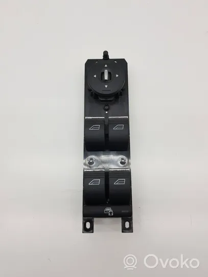 Ford C-MAX II Electric window control switch AM5T14A132DB