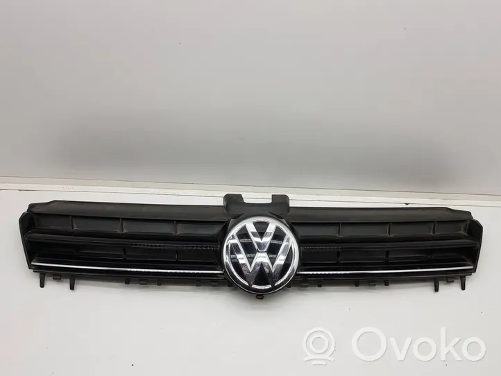 Volkswagen Golf VII Front bumper upper radiator grill 5G0853653E