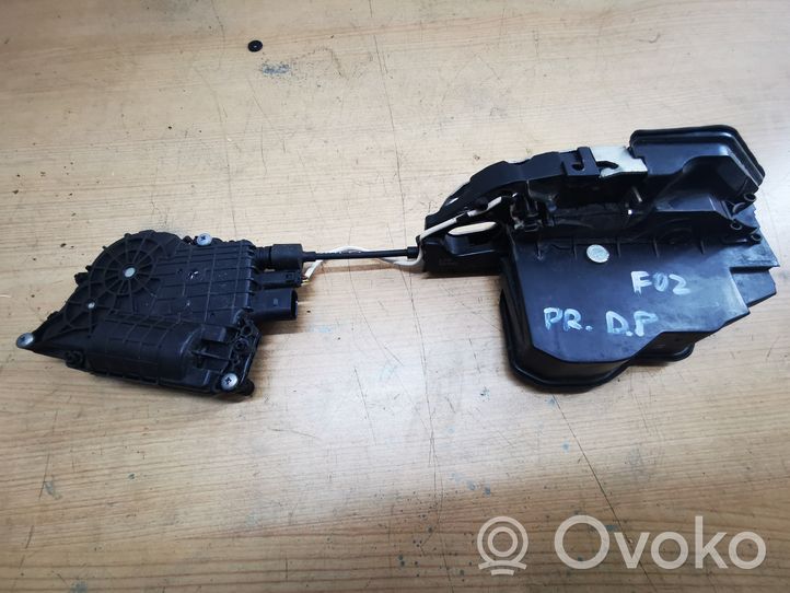 BMW 7 F01 F02 F03 F04 Motore per chiusura ammortizzata della porta anteriore 7185692