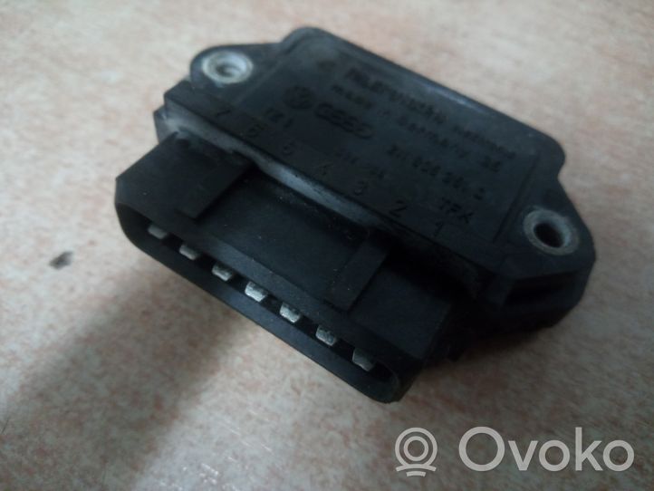 Audi 100 200 5000 C3 Module d'allumage 211905351D