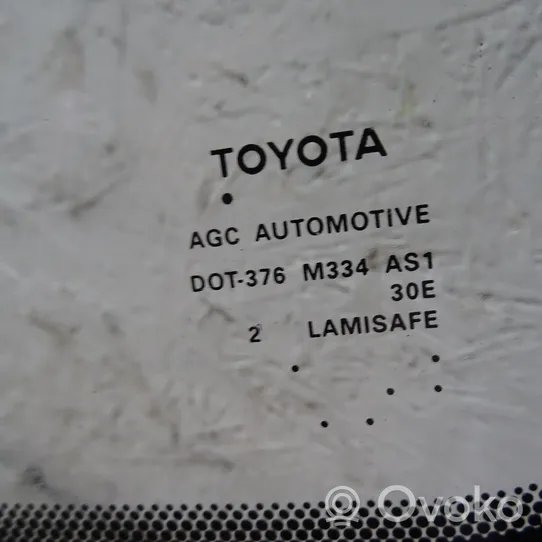 Toyota Camry Pare-brise vitre avant 