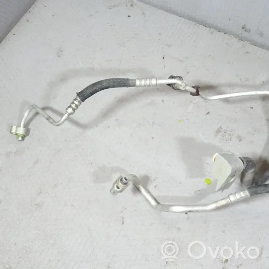 Jaguar XJ X351 Air conditioning (A/C) pipe/hose 