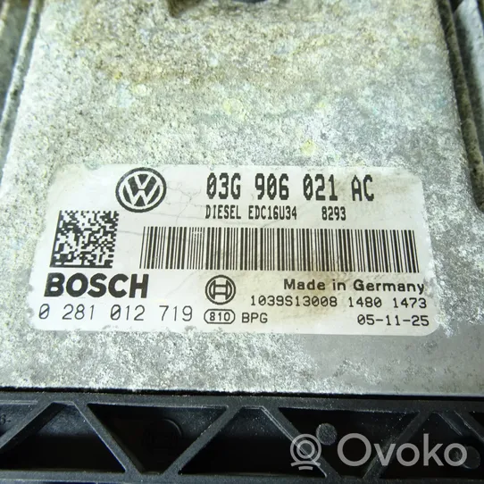 Volkswagen PASSAT B5.5 Komputer / Sterownik ECU silnika 03G906021AC