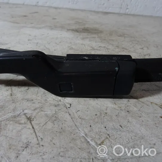 Ford Fiesta Ramię wycieraczki szyby przedniej / czołowej 8A61-17526-BE