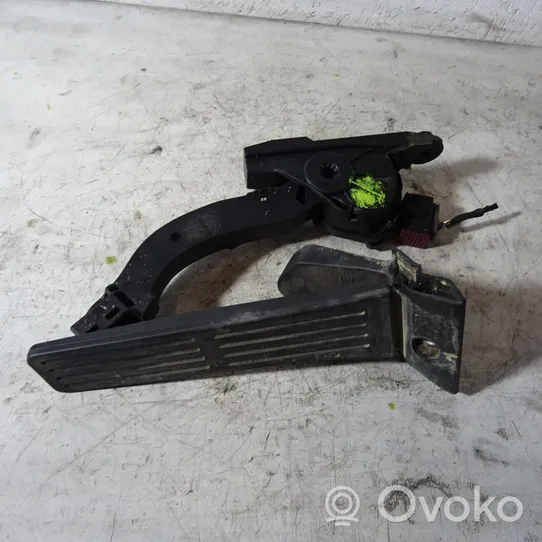 Hyundai Elantra Accelerator throttle pedal 32700-3XXXX