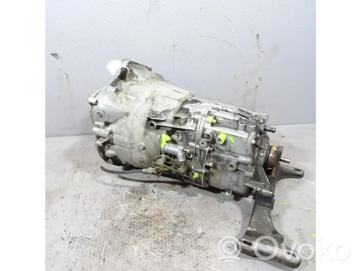 BMW 3 E46 Mechaninė 6 pavarų dėžė HDZ1053401107