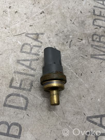 Audi A5 8T 8F Sonde de température de liquide de refroidissement 06A919501A