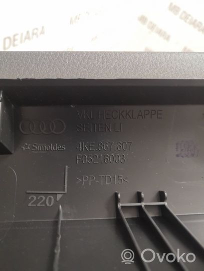 Audi e-tron Muu vararenkaan verhoilun elementti 4KE867607