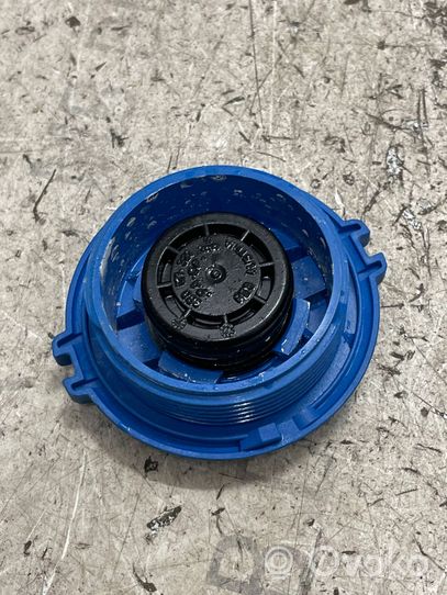 Porsche Macan Vase d'expansion / bouchon de réservoir de liquide de refroidissement 3B0121321