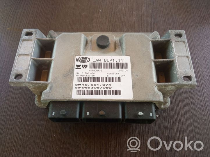 Peugeot 307 Calculateur moteur ECU IAW6LP111