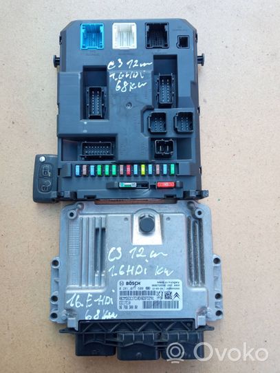 Citroen C3 Komputer / Sterownik ECU i komplet kluczy 9666729580