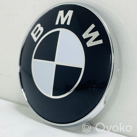 BMW 5 E39 Insignia/letras de modelo de fabricante 51148132375