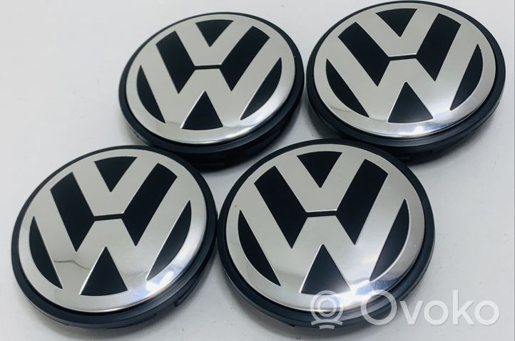 Volkswagen Multivan T5 Original wheel cap 3B7601171