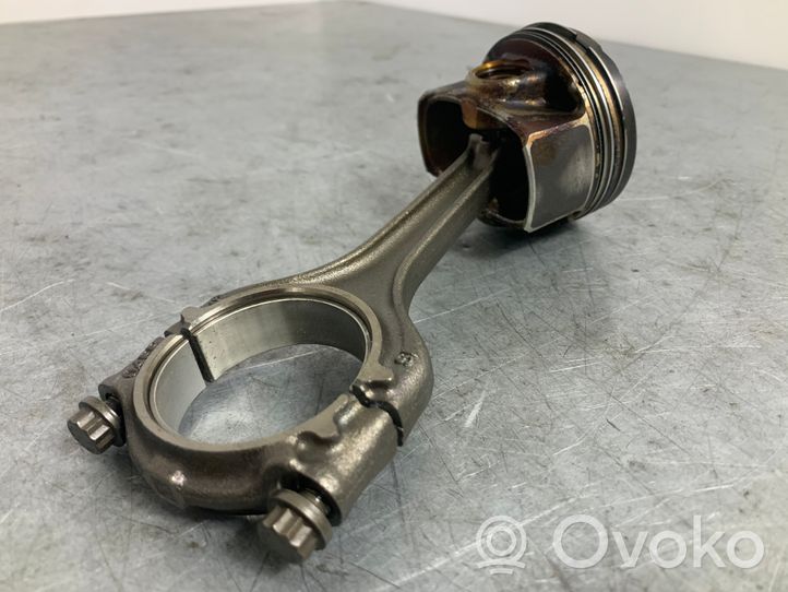 Volkswagen Jetta VI Connecting rod/conrod 