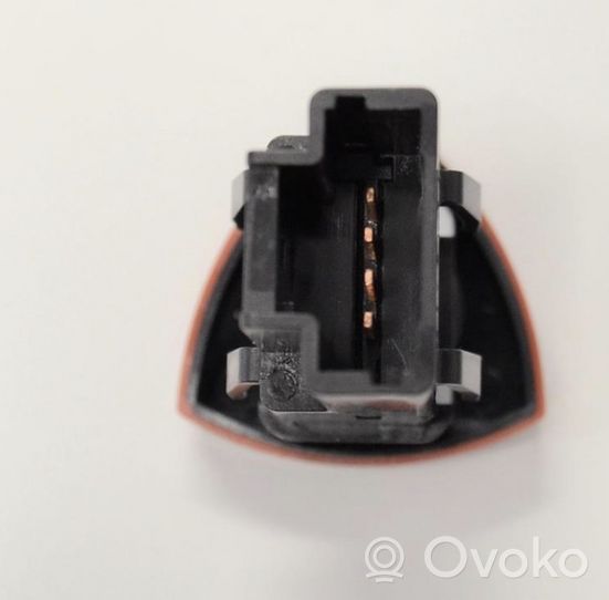 Opel Vivaro Hazard light switch 8200442724