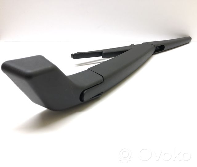 Volvo XC90 Rear wiper blade arm 30649040